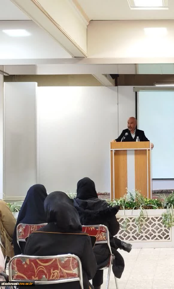 برگزاری کارگاه تخصصی و حرفه‌ای رسم الگوی کت و پالتوی مردانه در آموزشکده الزهرا (س)مشهد 2