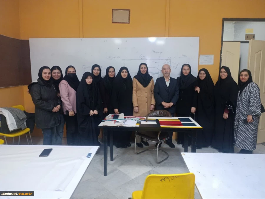 برگزاری کارگاه تخصصی و حرفه‌ای رسم الگوی کت و پالتوی مردانه در آموزشکده الزهرا (س)مشهد 4