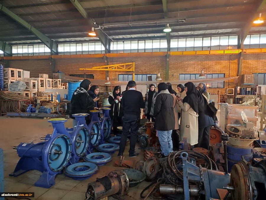 بازدید دانشجویان رشته صنایع شیمیایی آموزشکده الزهرا (س) مشهد از شرکت زیرمجموعه هلدینگ پمپیران 4