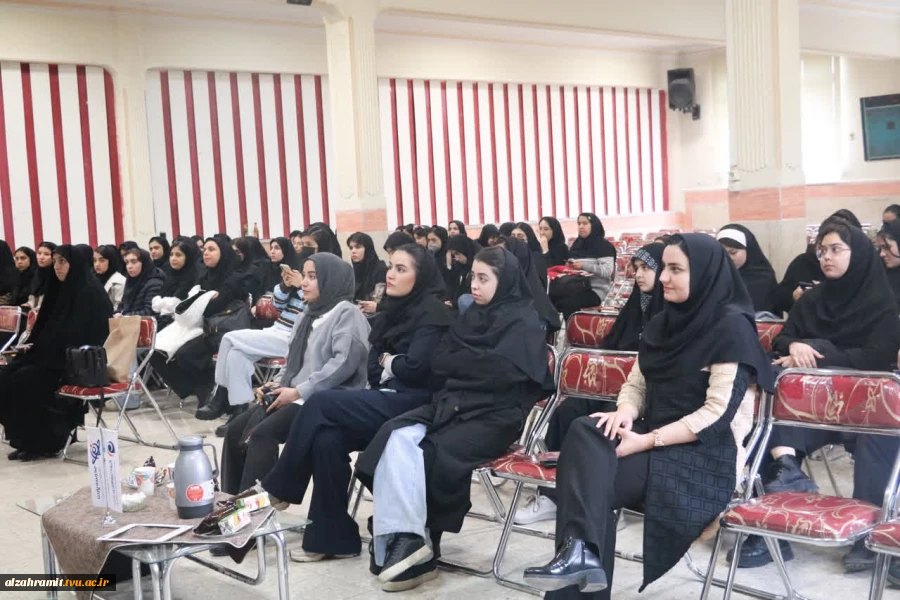 برگزاری دومین کارگاه «دانشجوی هوشمند در دنیای فناوری» در آموزشکده الزهرا (س) مشهد
 4