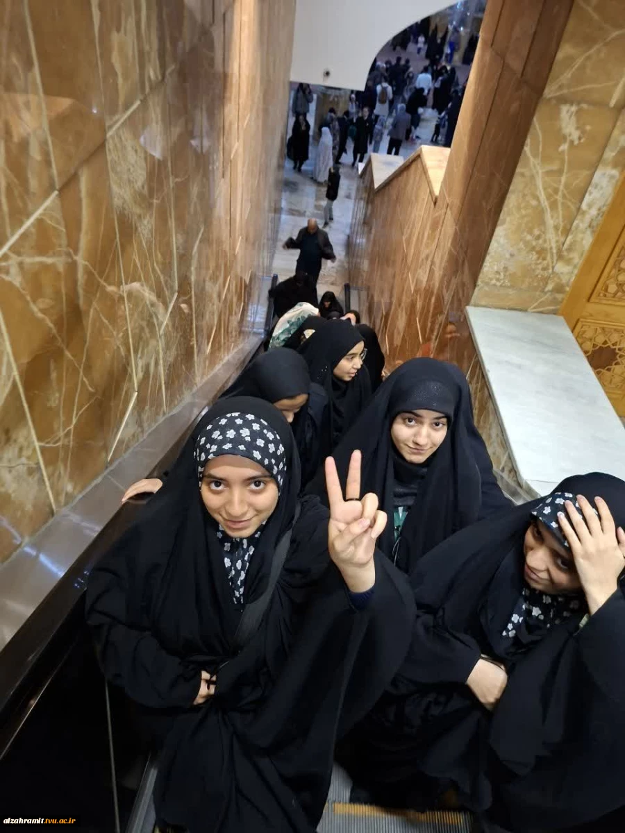 برگزاری سایکو تور روانشناسی زیارت حرم مطهر امام رضا (هم) با حضور دانشجویان آموزشکده الزهرا (س) مشهد
 4