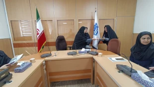 جلسه تقدیر و تشکر از همکاران حوزه آموزش در برگزاری امتحانات ترم ۰۴۱ در آموزشکده الزهرا (س) مشهد 4