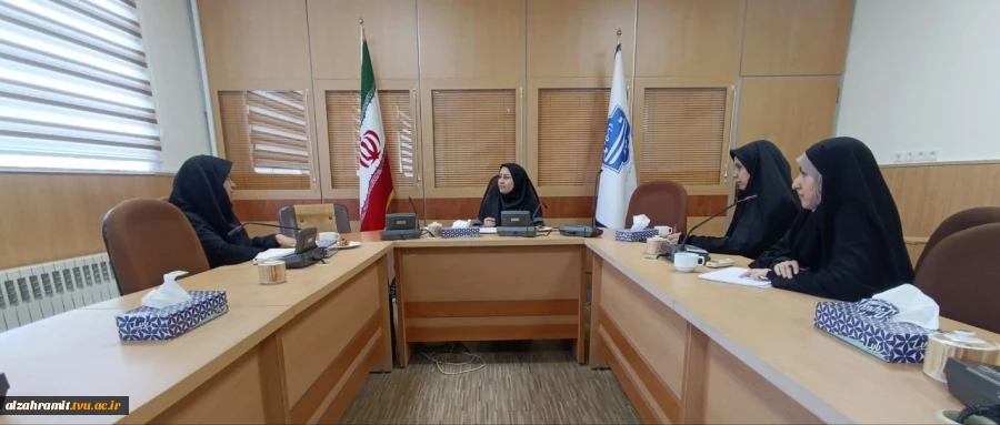 برگزاری جلسه شورای فرهنگی در دانشکده الزهرا (س) مشهد.
 2