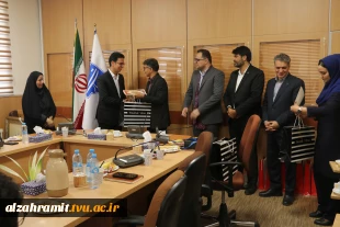 مراسم تقدیر از گروه نرم‌افزاری پارت؛ تشریح نقش این مجموعه در توسعه زیرساخت‌های آموزشی دانشکده دختران مشهد” 5