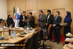 مراسم تقدیر از گروه نرم‌افزاری پارت؛ تشریح نقش این مجموعه در توسعه زیرساخت‌های آموزشی دانشکده دختران مشهد” 7