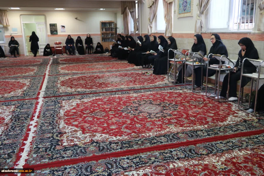 برگزاری مراسم یادبود و قرائت زیارت عاشورا به یاد همکارگرامی، سرکار خانم مرحومه سعیدی در آموزشکده الزهرا (س)مشهد
 3