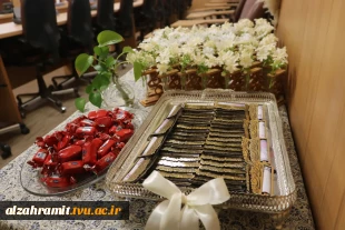 برگزاری جلسه شورای اداری با حضور ریاست و اعضای هیأت علمی و کارکنان در آموزشکده الزهرا (س)مشهد
 2