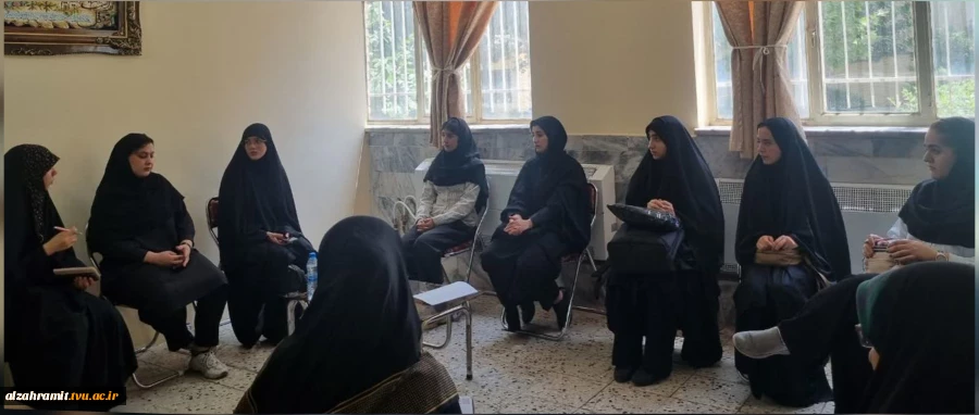 نشست مشترک انجمن‌های علمی و کانون‌های فرهنگی برای برگزاری آیین وداع با رهبر شهید انقلاب در مشهد 2