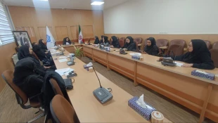 نشست استراتژیک برنامه‌ریزی نیم سال جدید با حضور مدیران گروه‌های آموزشی در آموزشکده دختران مشهد 3