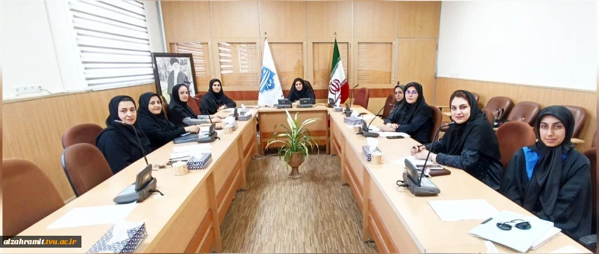 ارتقای کیفیت آموزشی؛ 
محور اصلی نشست معاونت آموزشی با مدیران گروه آموزشکده دختران مشهد