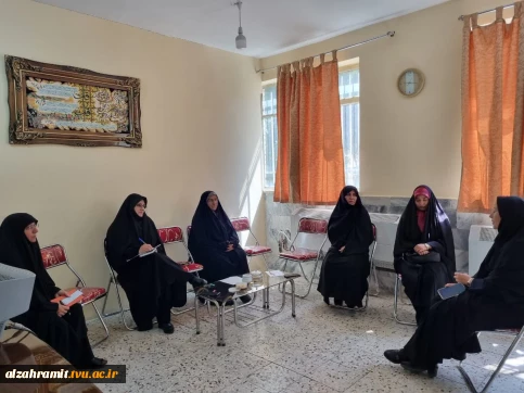برگزاری نشست شورای فرهنگی آموزشکده با محوریت برنامه‌ریزی گرامی‌داشت هفته وحدت