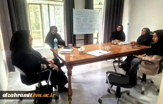 بازدید ریاست آموزشکده دختران مشهد از مرکز نوآوری صنایع خلاق و فرهنگی؛ 
تبیین مسیر توسعه زیست‌بوم خلاقیت