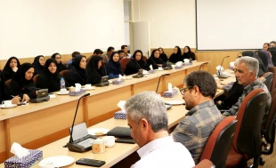 نشست هم‌افزایی ریاست آموزشکده دختران مشهد با کارکنان؛ تأکید بر ارتقای بهره‌وری و انضباط سازمانی
 3