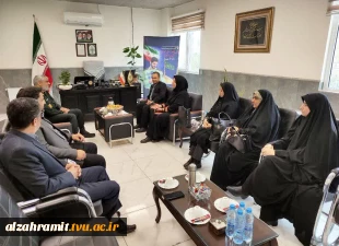 تقدیم پیام قدردانی آموزشکده دختران مشهد به فعالان حوزه امنیت و نظم در روز نیروی انتظامی 4