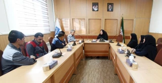 بررسی روند امور اجرایی در نشست تخصصی رئیس آموزشکده دختران مشهد با کارکنان حوزه خدمات