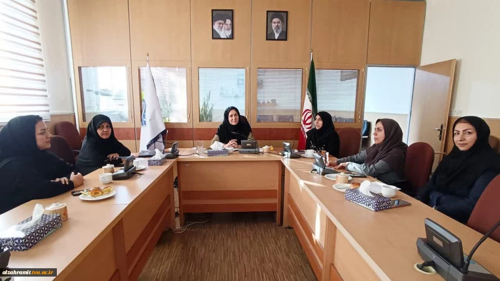 کوکِ تدبیر بر تار و پودِ مهارت
برگزاری جلسه ساماندهی امور تولیدی گروه طراحی دوخت در آموزشکده دختران مشهد